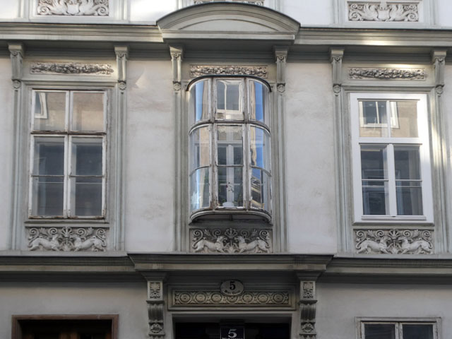 P1009092