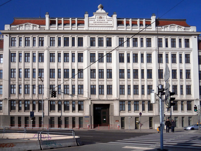 P2200027