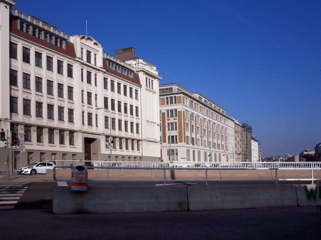 P2200029