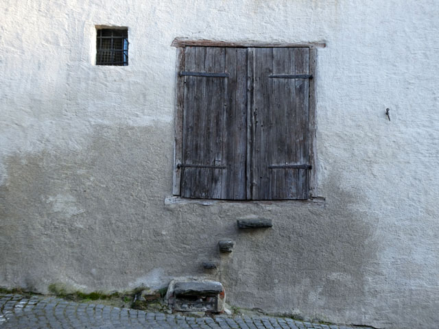 P1009536