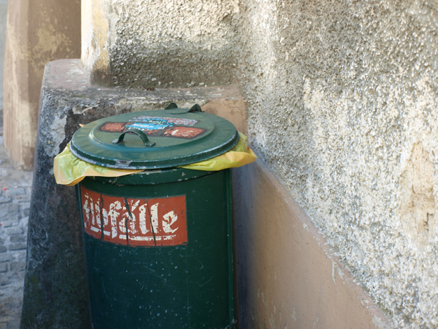 21082011 (2)