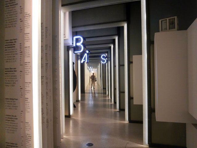 P8310342