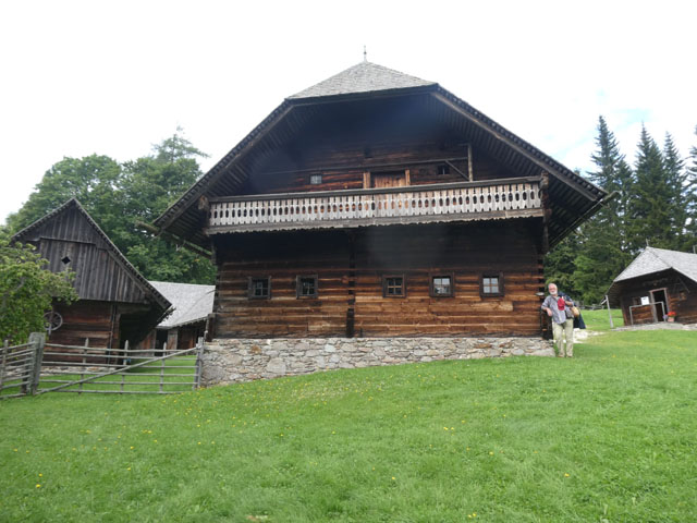 P1007477
