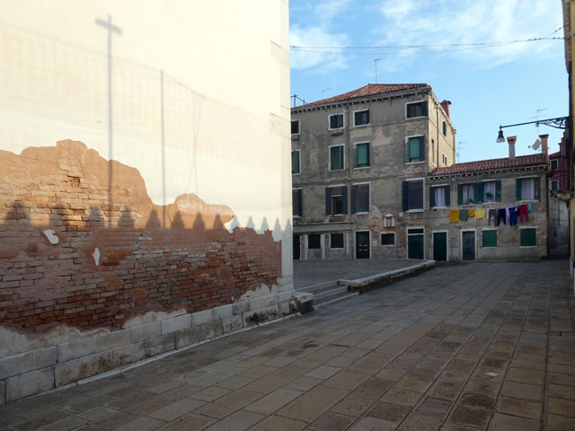 P1008118