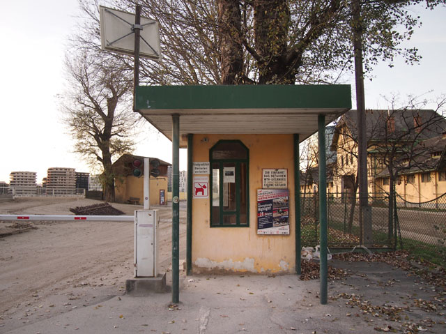 PB142132