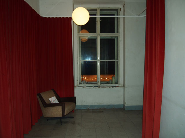 PC185434