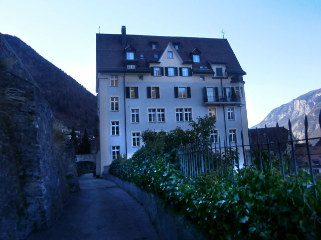PC080052