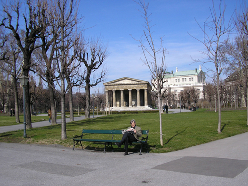 P3052449
